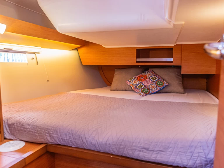 Bootverhuur Palermo goedkoop Dufour 430