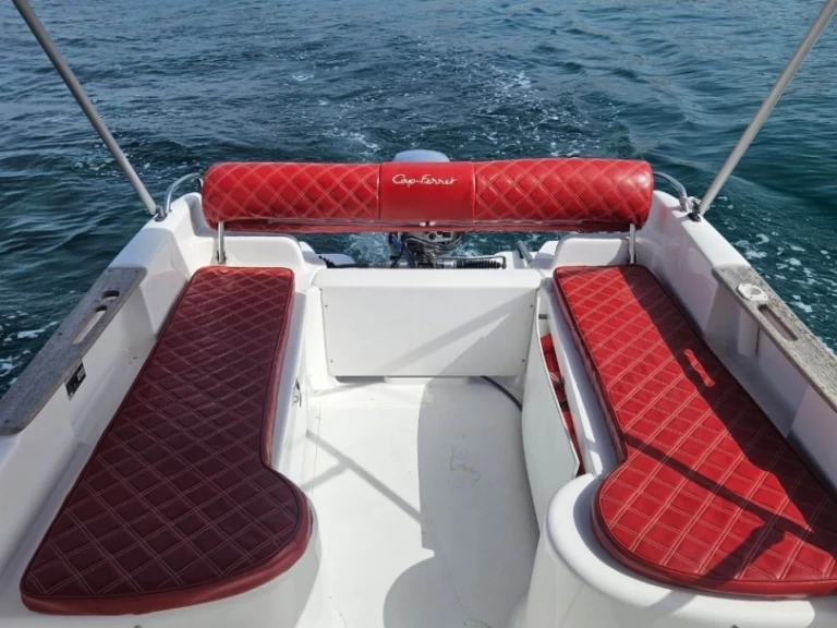 Verhuur Motorboot B2 Marine met vaarbewijs