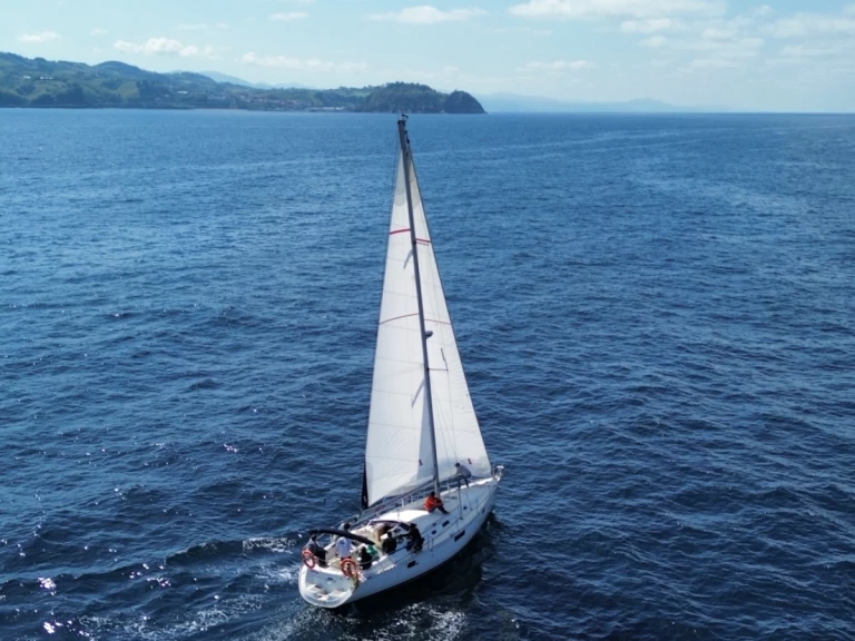 Bénéteau Oceanis 440 te huur van particulier of professional in Getaria