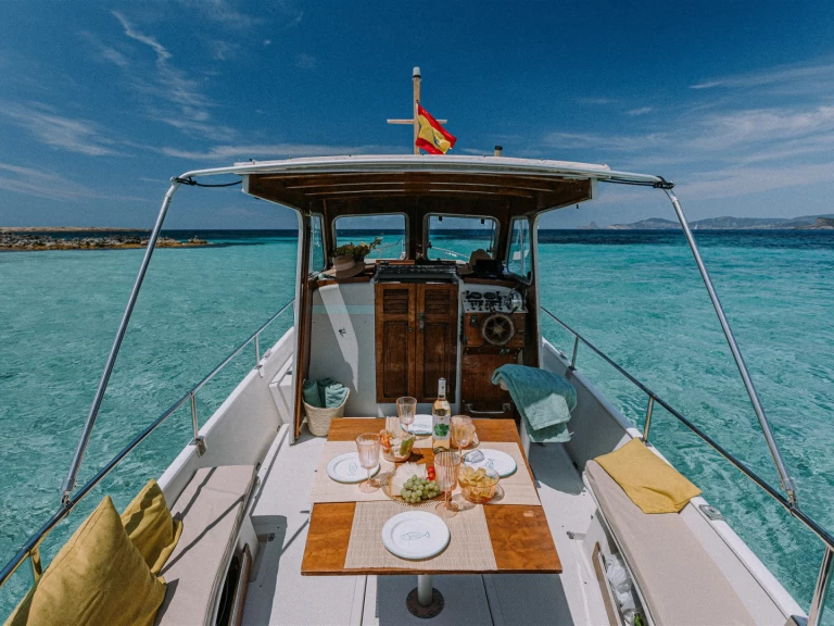 Bootverhuur Copino LLaut 36 in Marina Ibiza via SamBoat