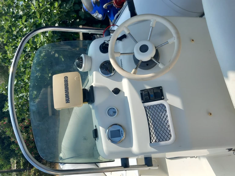 Huur RIB met of zonder schipper Zodiac in Sainte-Lucie de Porto-Vecchio