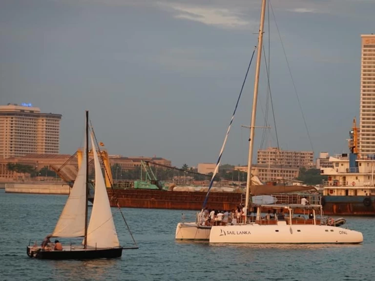 Huur Catamaran met of zonder schipper Ceycat'53 in Colombo