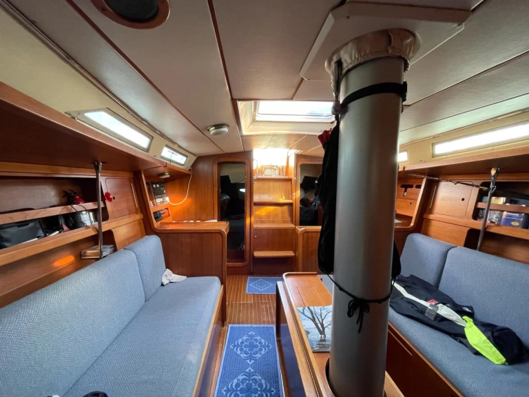 Verhuur Zeilboot in Cagliari Port - Bénéteau Canot 390