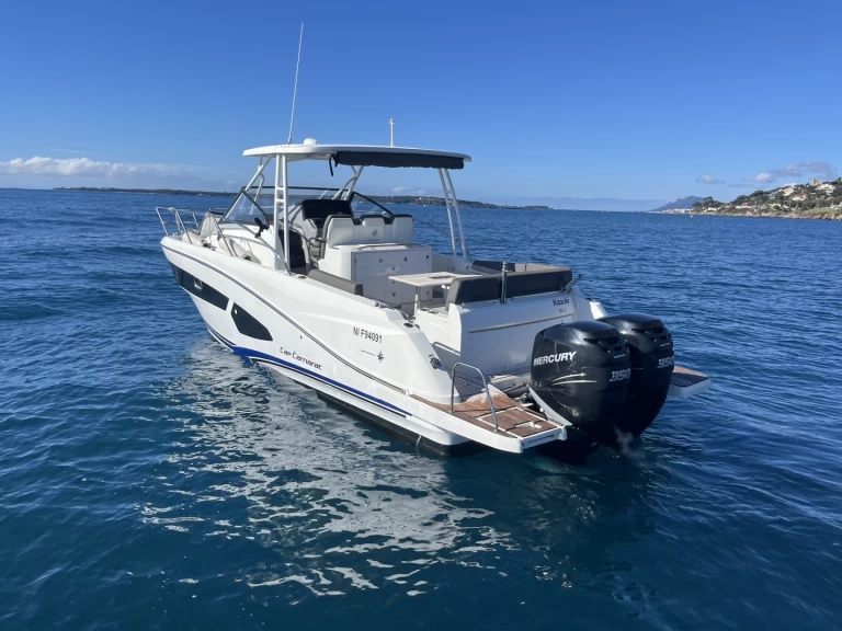 Jeanneau Cap Camarat 10.5 WA te huur van particulier of professional in Cannes