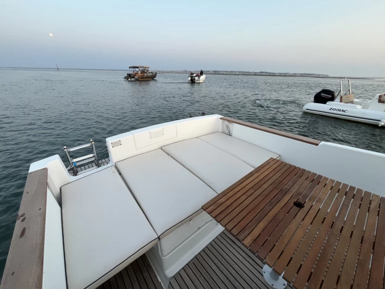 Bénéteau Ombrine 700 te huur van particulier of professional in Arcachon