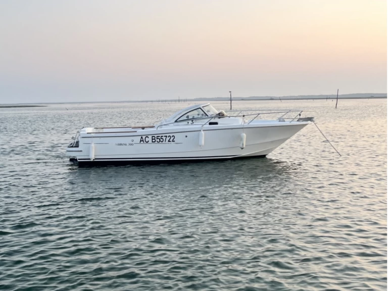 Bootverhuur Arcachon goedkoop Ombrine 700