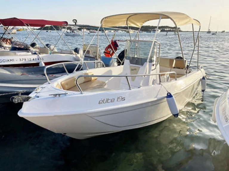 Bootverhuur Capri goedkoop 21