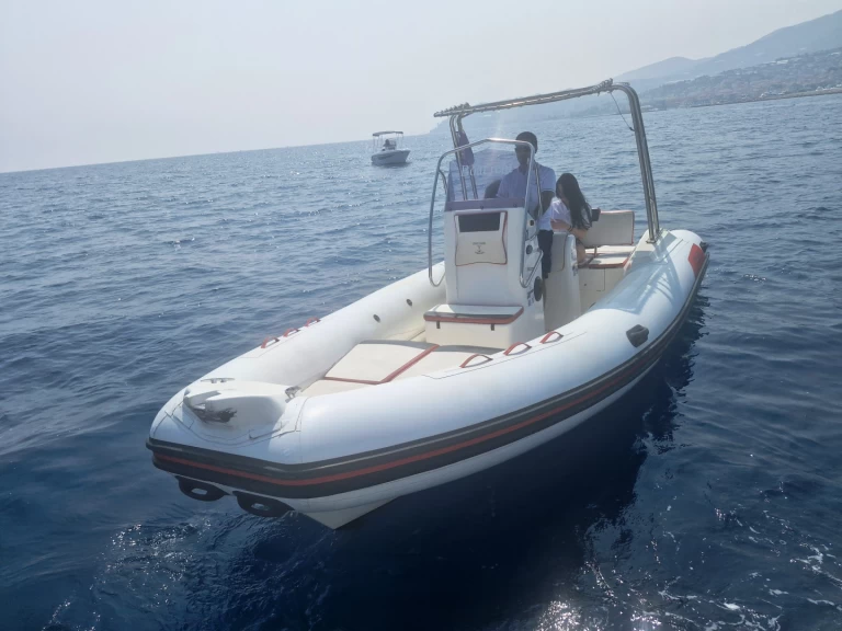 Huur RIB met of zonder schipper Arkos in Sanremo