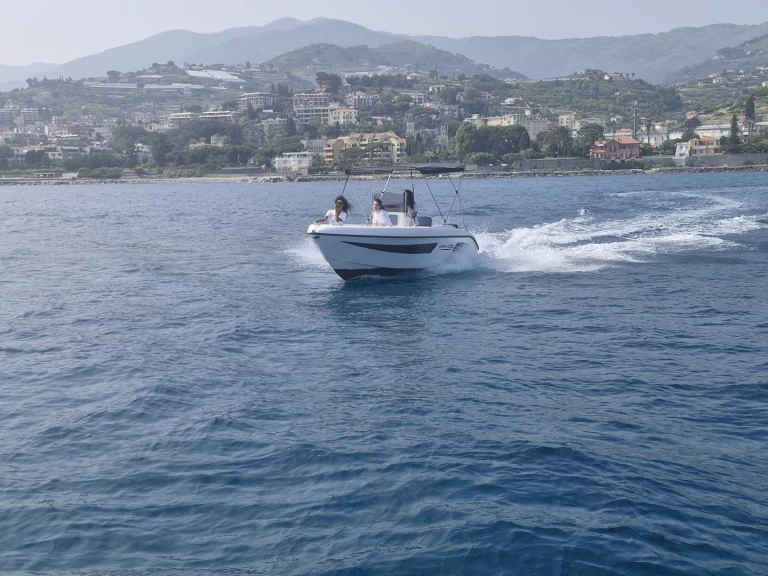 Bootverhuur Arkos 557 in Sanremo via SamBoat
