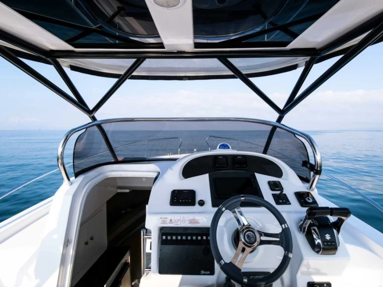 Huur een Saver Saver 870 WA in Ibiza Town