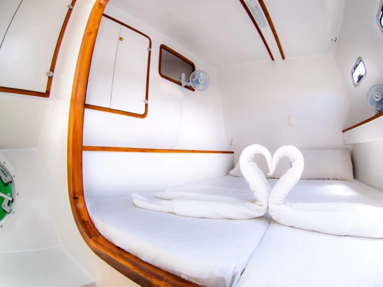 Catamaran te huur in Trincomalee voor de beste prijs