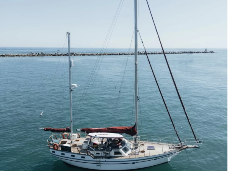 Huur een endurance 43 in Portimão