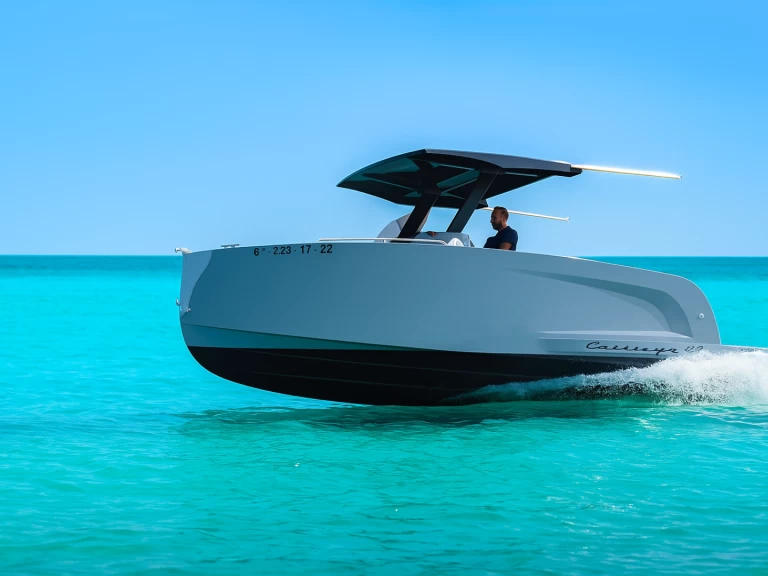 Motorboot te huur in Mahon Port voor de beste prijs