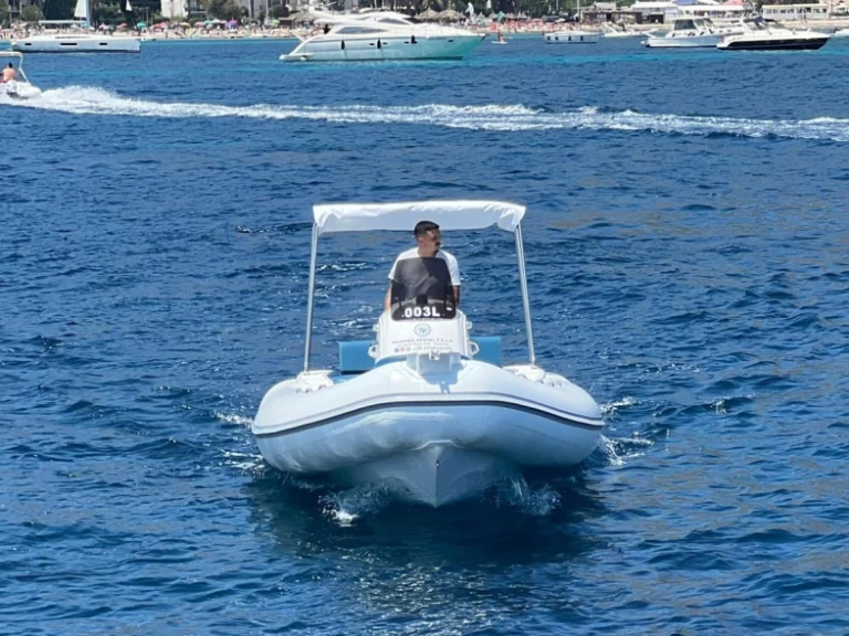 Verhuur RIB 2 BAR met vaarbewijs