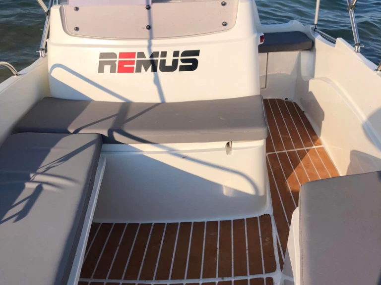 Huur Motorboot met of zonder schipper Remus in Vourvourou