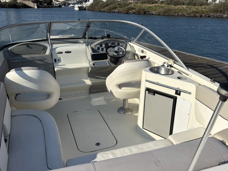 Huur Motorboot met of zonder schipper Bayliner in Le Cap d'Agde