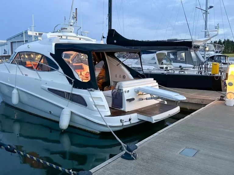 Motorboot te huur in Menton voor de beste prijs