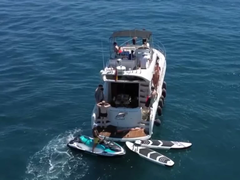 Bootverhuur Doqueve Majestic 46 Fly in Marbella via SamBoat