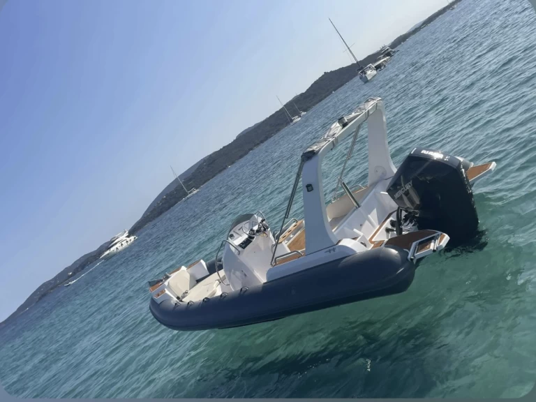 Huur RIB met of zonder schipper QUINGDAO in Lecci