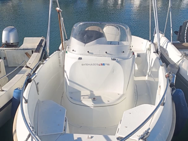 Huur een Bénéteau Flyer 500 Open in Fos-sur-Mer