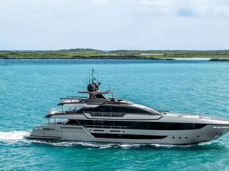 Huur een Riva TASTY WAVES in Fort Lauderdale