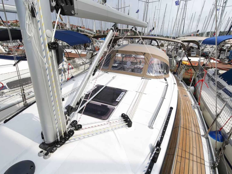 Zeilboot te huur in Trogir voor de beste prijs