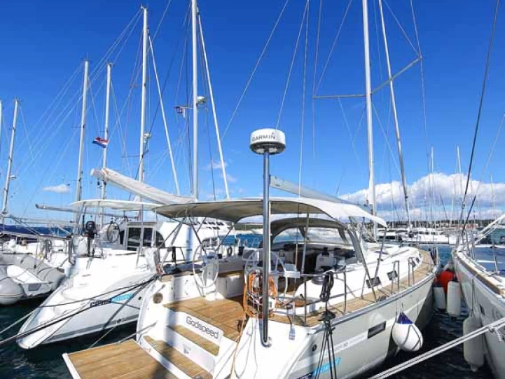 Bootverhuur Trogir goedkoop Bavaria Cruiser 50 Avantgarde