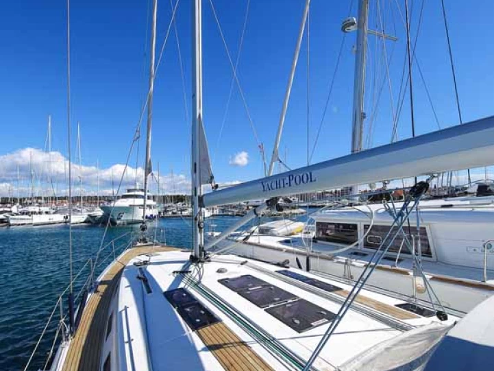 Verhuur Zeilboot in Trogir - Bavaria Bavaria Cruiser 50 Avantgarde