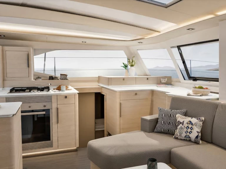 Verhuur Catamaran Fountaine Pajot met vaarbewijs
