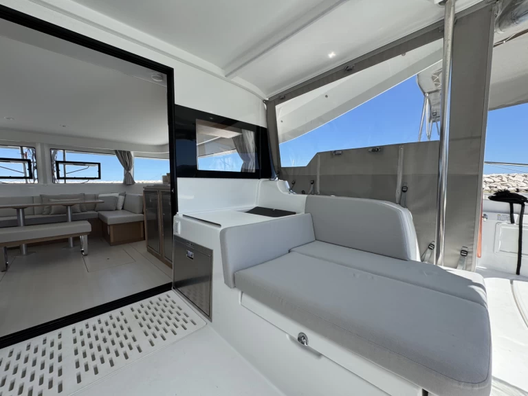 Excess Excess 14 te huur van particulier of professional in Rodi Garganico