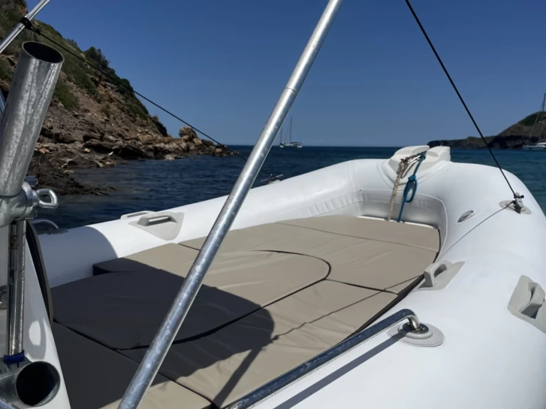 Verhuur RIB in Mahón - Zodiac Medline II C