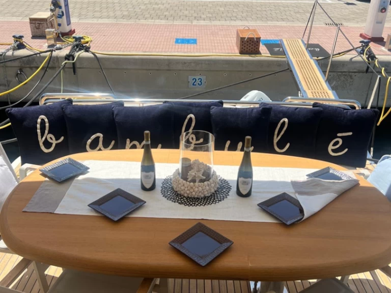 Canados Canados 50 te huur van particulier of professional in Castellammare di Stabia