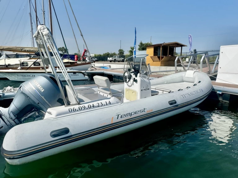 Bootverhuur Capelli Tempest 625 Easy in Sète via SamBoat