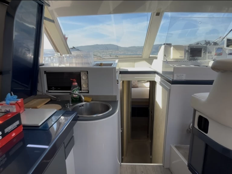 Ferretti Ferretti 39 te huur van particulier of professional in Vigo