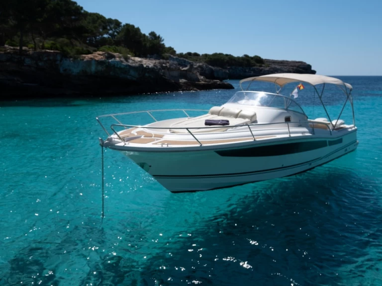 Verhuur Motorboot Jeanneau met vaarbewijs