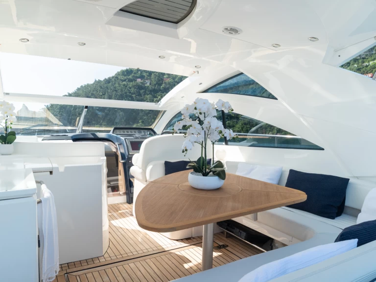 Huur een Fairline Targa 47 Gran Turismo in Mandelieu-la-Napoule