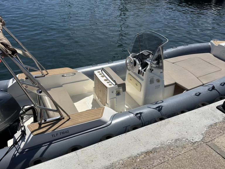 Bootverhuur Capelli Capelli 700 Sun in Port de Hyères (St Pierre) via SamBoat