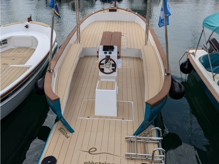 Bootverhuur Marina de Palamós goedkoop 800