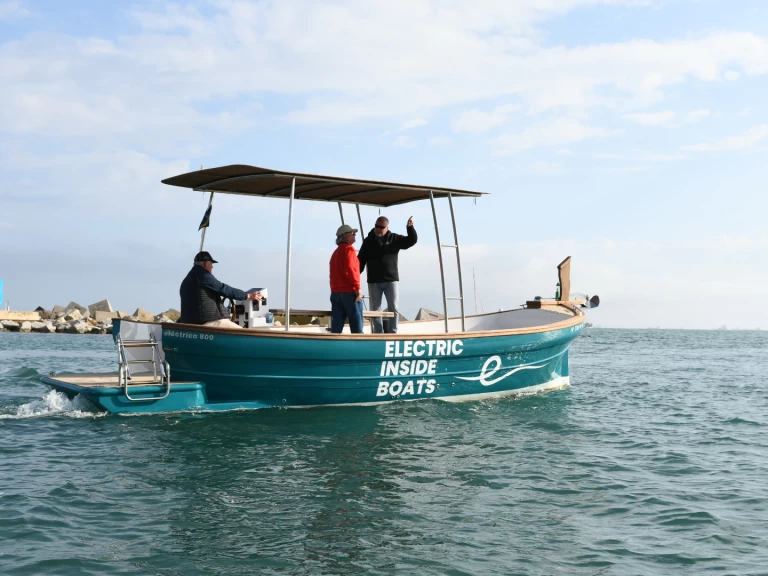 Bootverhuur Electric Inside Boats 800 in Marina de Palamós via SamBoat