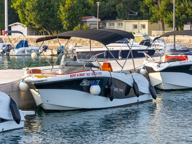 Motorboot te huur in Crikvenica voor de beste prijs