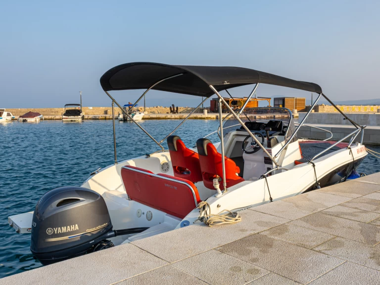 Huur een Okiboats Barracuda 595 SD in Crikvenica