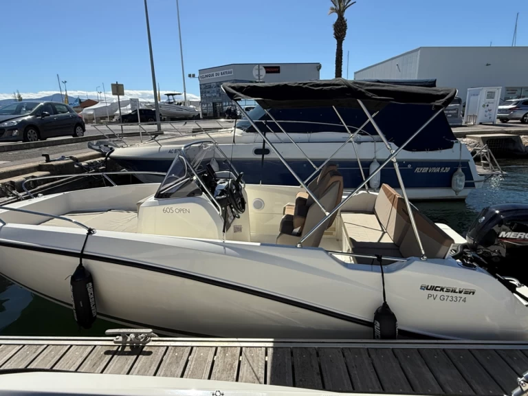 Huur een Quicksilver Activ 605 Open in Saint-Cyprien
