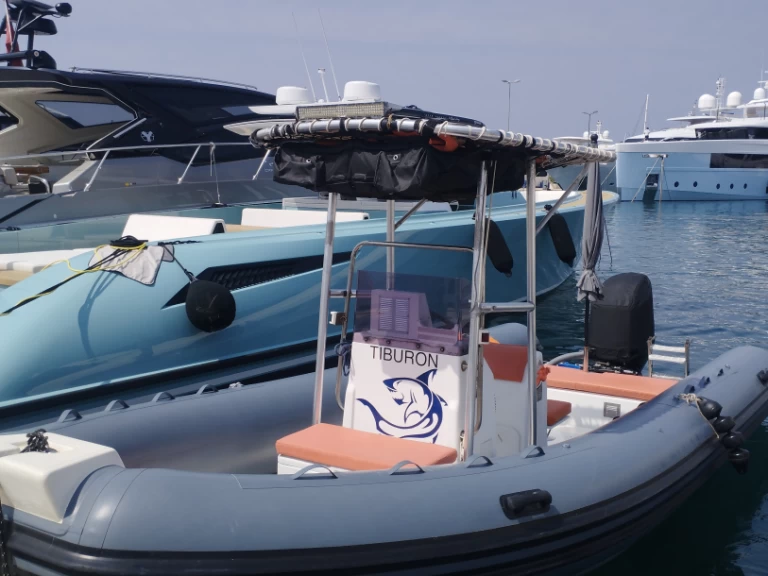 Zodiac 6, 50m Expédition  te huur van particulier of professional in Cannes