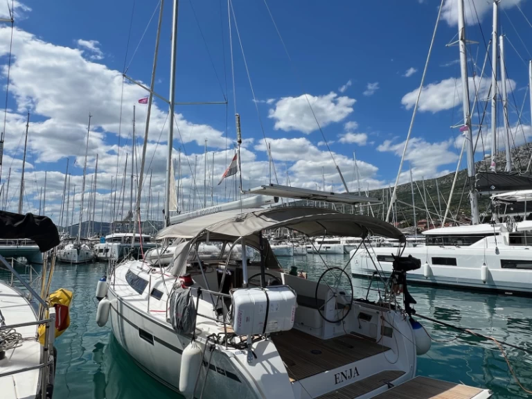 Verhuur Zeilboot Bavaria met vaarbewijs