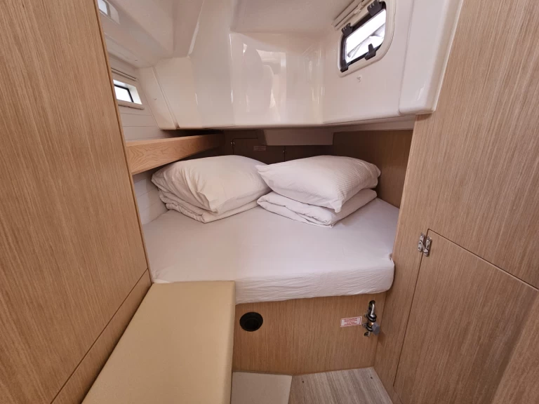 Zeilboot te huur in Biograd na Moru voor de beste prijs