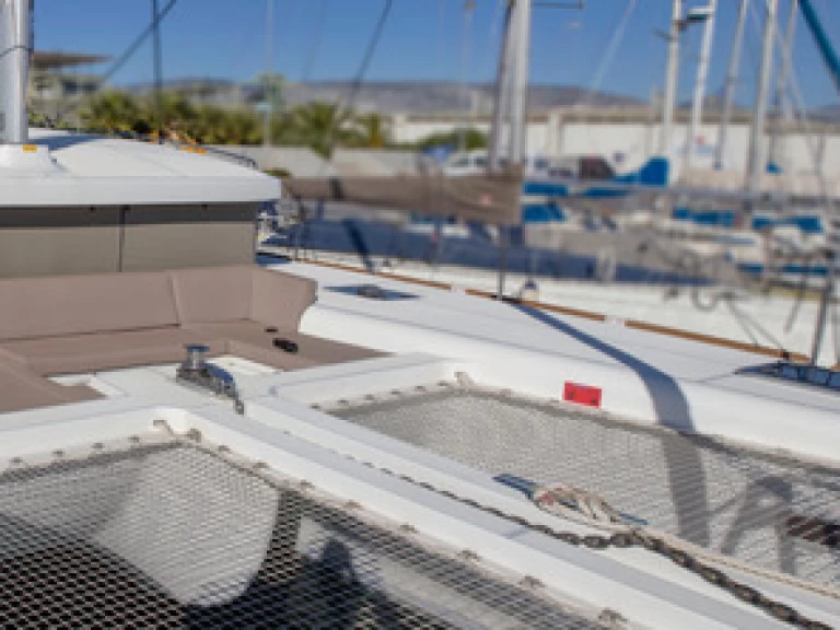 Huur Catamaran met of zonder schipper Lagoon in Kallithea