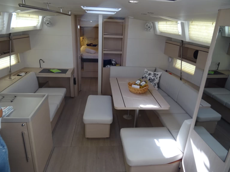 Verhuur Zeilboot in Álimos - Bénéteau Oceanis 46.1