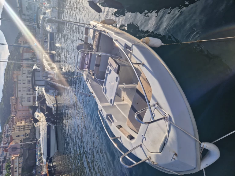 Bootverhuur Cerbère goedkoop Marine