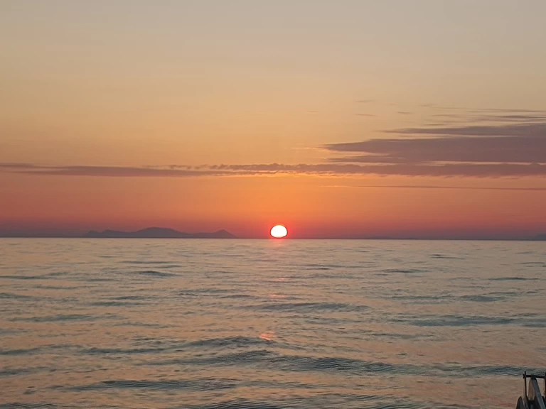 Huur RIB met of zonder schipper Marco in Oía