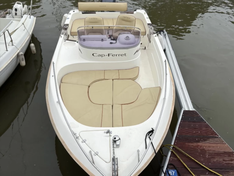 Jachthuur in Grand Piquey - B2 Marine Cap Ferret 650 Open via SamBoat